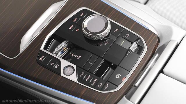 Interior detail of the BMW X5