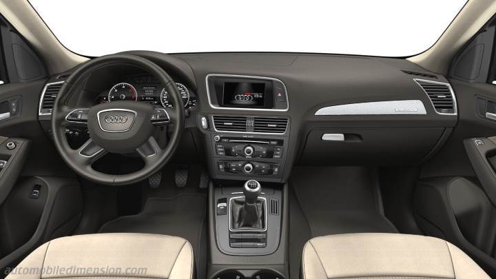 Audi Q5 2012 dashboard