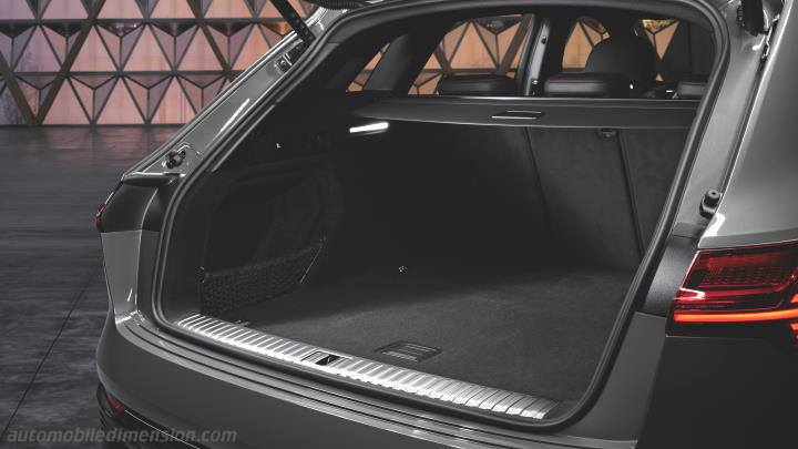 Audi Q8 e-tron 2023 boot space