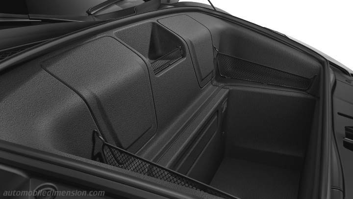 Audi R8 Coupe 2019 boot space