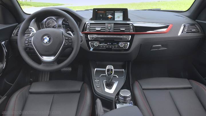 BMW 1 2017 dashboard
