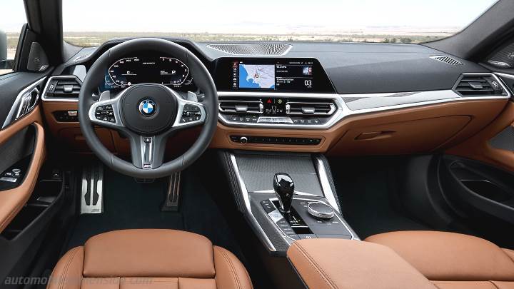 BMW 4 Coupe 2020 dashboard