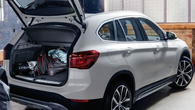 BMW X1 2015 boot space