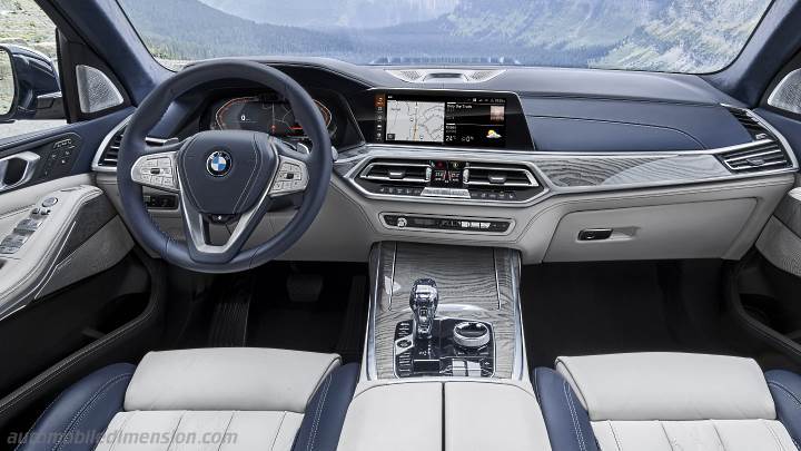 BMW X7 2019 dashboard