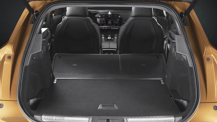 DS DS7 Crossback 2018 boot space