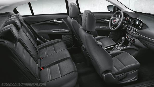 Fiat Tipo 5-door 2016 interior