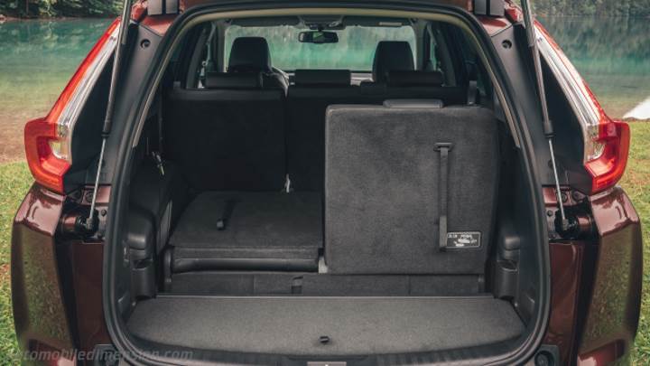 Honda CR-V 2018 boot space