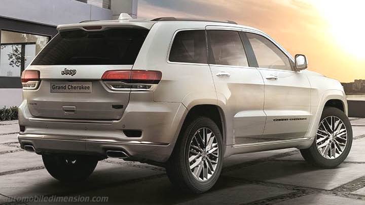 Jeep Grand Cherokee 2017 boot space