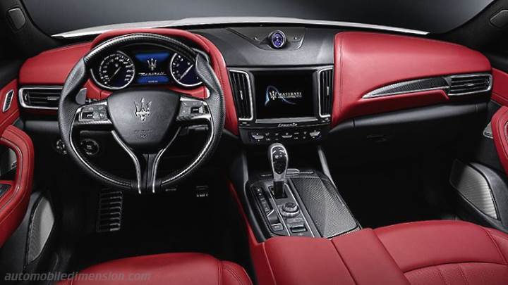 Maserati Levante 2016 dashboard
