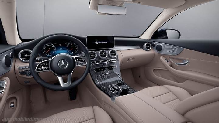 Mercedes-Benz C Coupé 2018 dashboard