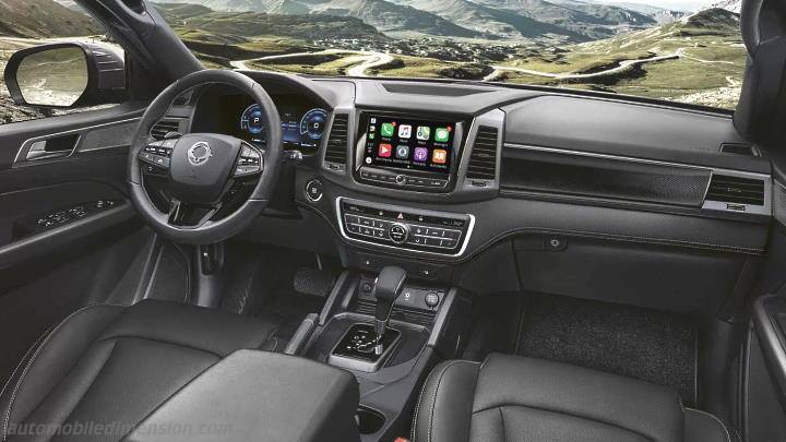 SsangYong Musso 2023 dashboard