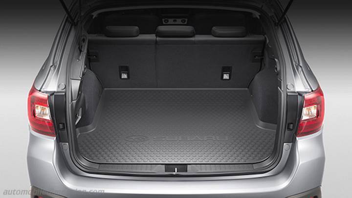 Subaru Outback 2015 boot space