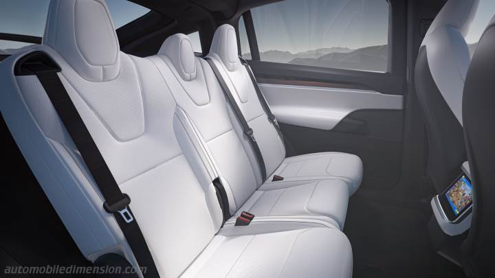 Tesla Model X 2021 interior
