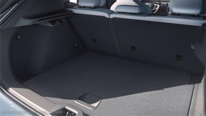 Volvo EX30 2024 boot space