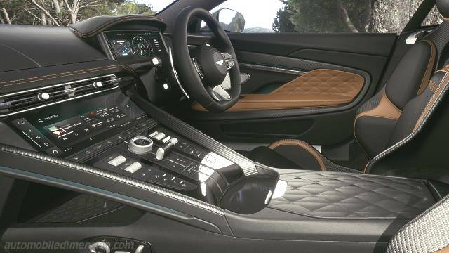 Interieur detail van de Aston-Martin DB12