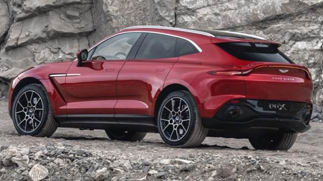 Esterno dell'Aston-Martin DBX