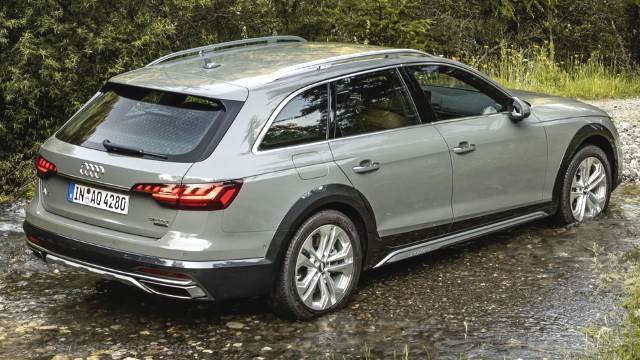 Esterno dell'Audi A4 allroad quattro