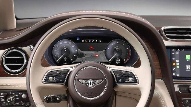 Dettaglio interno della Bentley Bentayga EWB