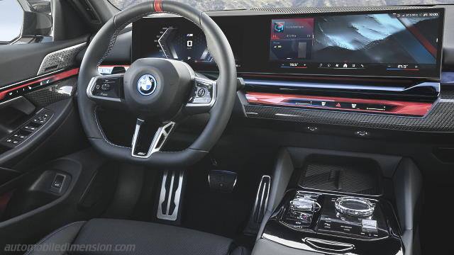 Dettaglio interno della BMW 5