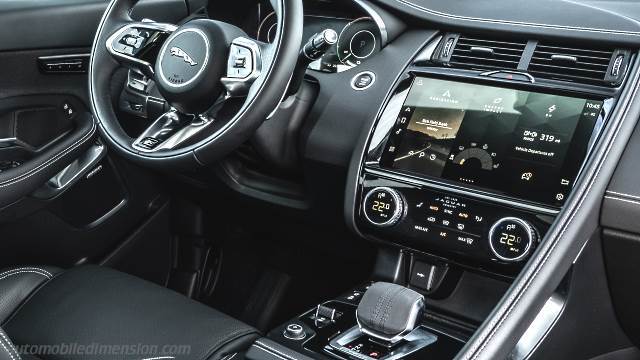 Dettaglio interno della Jaguar E-PACE