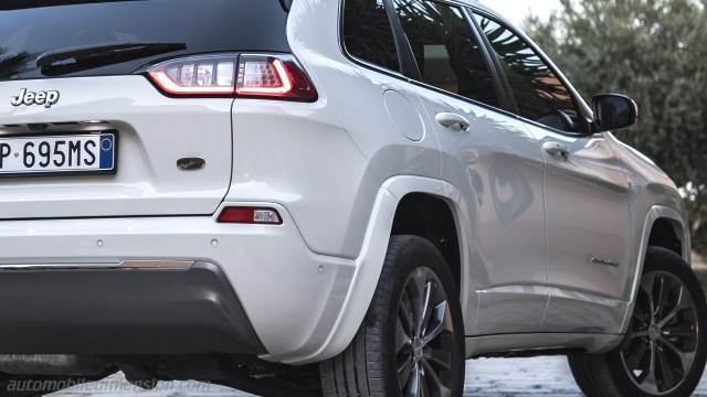 Exterieur van de Jeep Cherokee