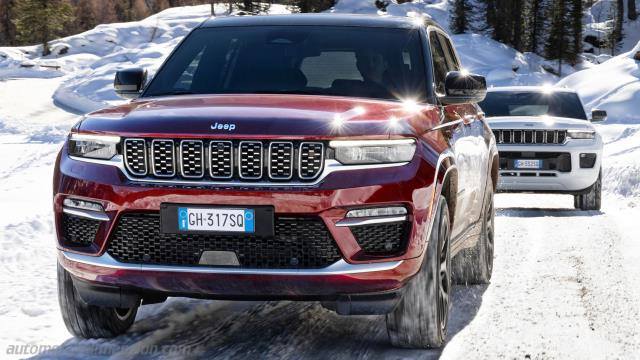 Exterior detail of the Jeep Grand Cherokee