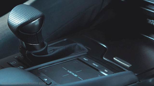 Interior detail of the Lexus ES