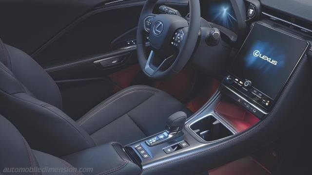 Dettaglio interno della Lexus LBX