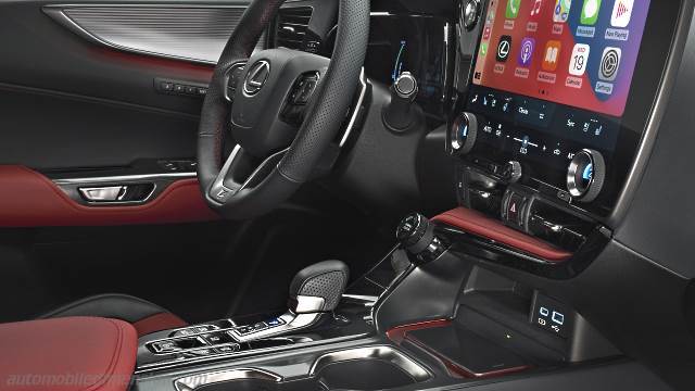 Interieur detail van de Lexus NX