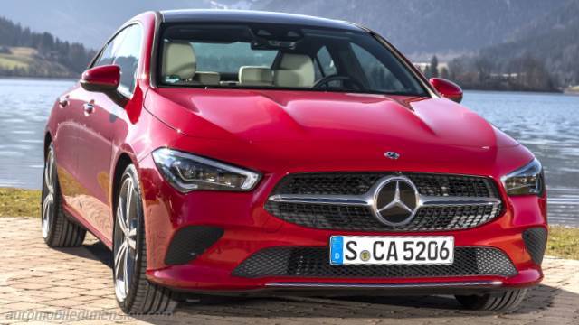 Esterno della Mercedes-Benz CLA Coupé