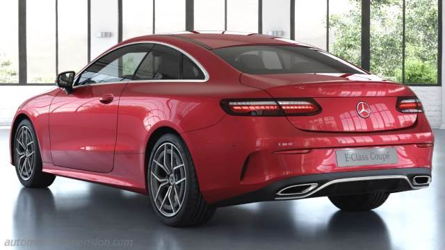 Esterno della Mercedes-Benz E Coupé