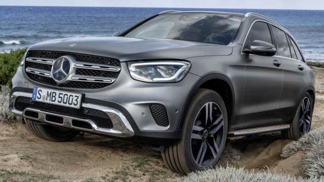 Mercedes Benz Glc Suv 2019 Dimensions Boot Space And Interior