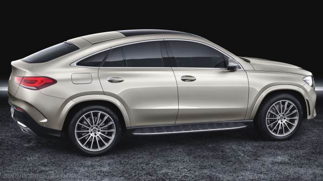 Mercedes Benz Gle Coupe Dimensions And Boot Space Hybrid And Thermal