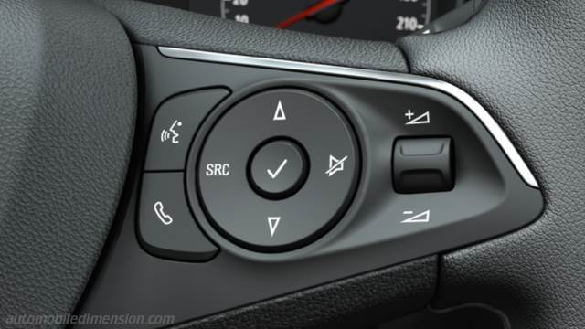 Dettaglio interno dell'Opel Combo Life L2