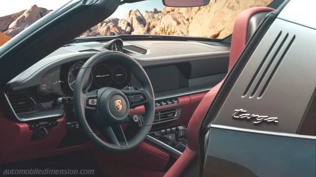 Dettaglio interno della Porsche 911 Targa 4