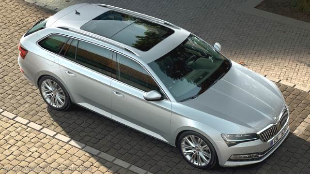Exterior detail of the Skoda Superb Combi
