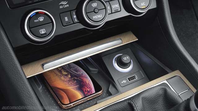 Interior detail of the Skoda Superb Combi