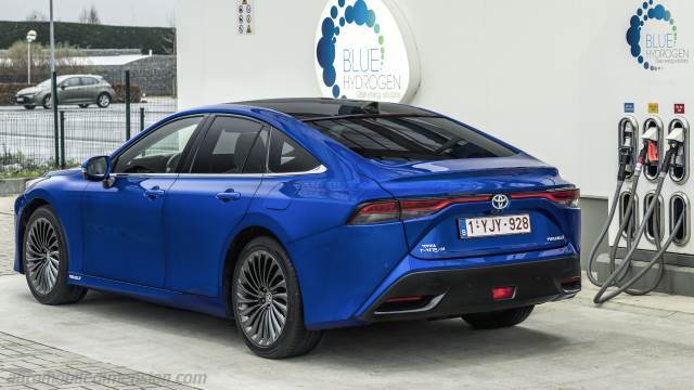 Esterno della Toyota Mirai