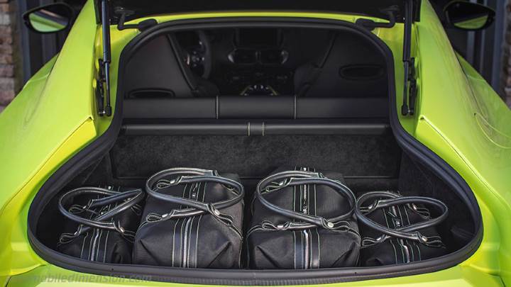 Aston-Martin Vantage Coupe 2018 boot space