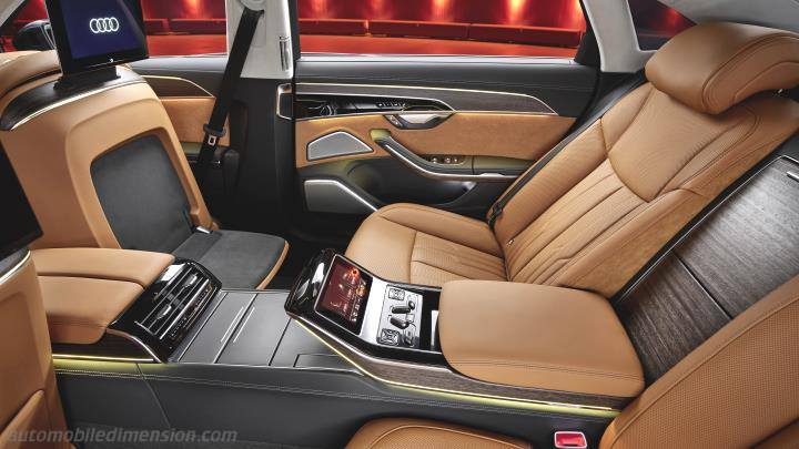 Audi A8 L 2022 interieur