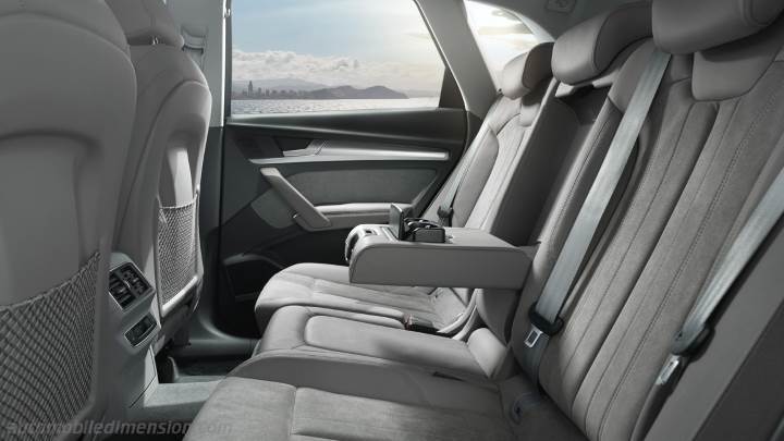 Audi Q5 2017 interior