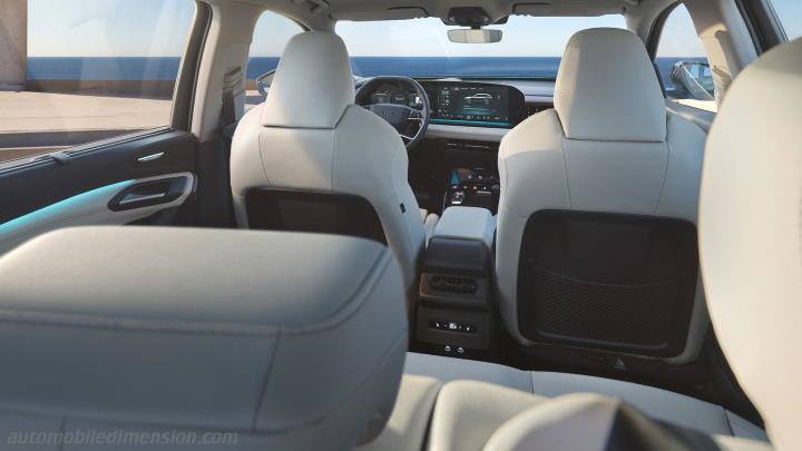 Audi Q6 e-tron 2024 interiör
