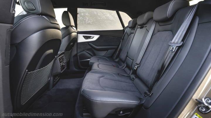 Audi Q8 2024 interior