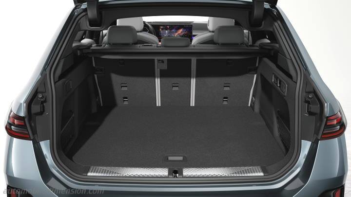 BMW i5 Touring 2024 kofferbak