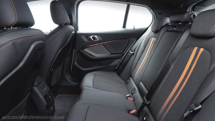 BMW 1 2020 interior