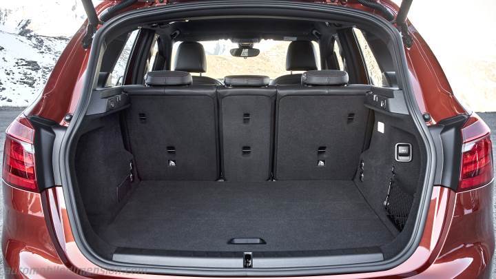 BMW 2 Active Tourer 2018 boot space