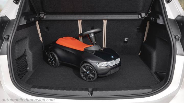 BMW 2 Active Tourer 2022 boot space