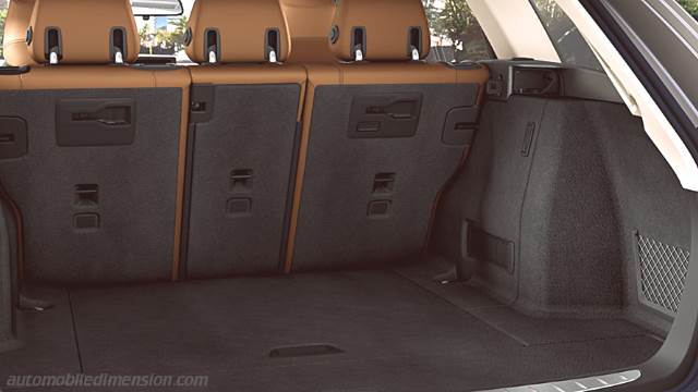 BMW 3 Touring 2015 boot space