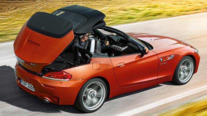 BMW Z4 2009 boot space