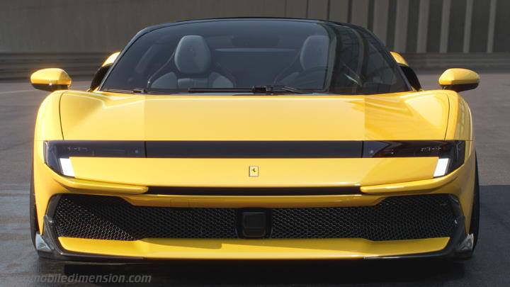 Ferrari 849 Testarossa Spider 2026 boot space